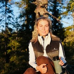 Amundsen Sports Groomer Vest | Women's