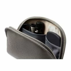 Bellroy Classic Pouch