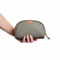 Bellroy Classic Pouch