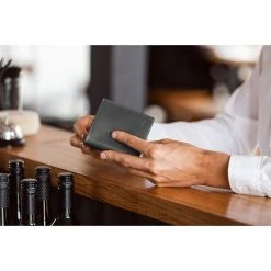 Bellroy Note Sleeve - RFID Bags & EDC