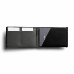 Bellroy Travel Wallet - RFID Bags & EDC