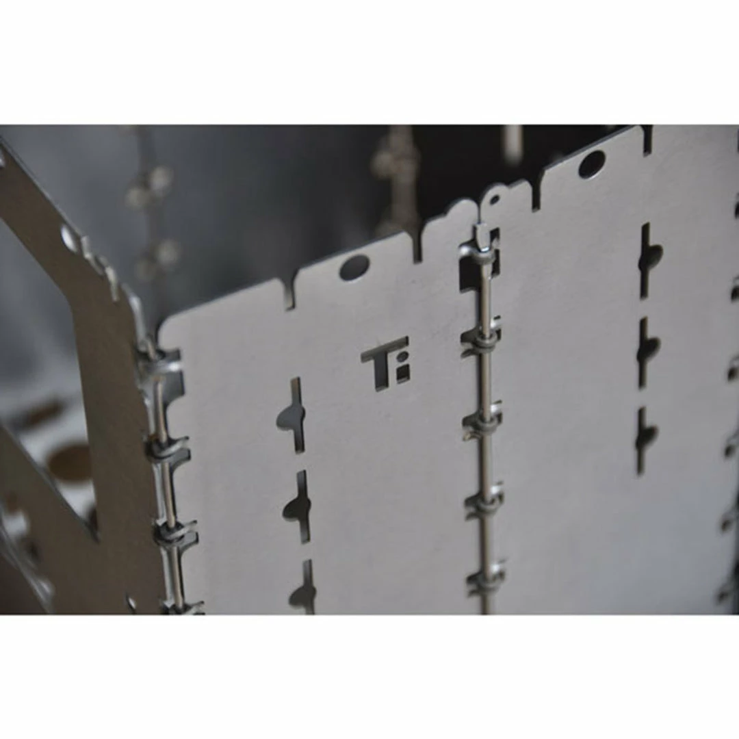 Bushcraft Essentials Bushbox XL Titanium Camping Kit