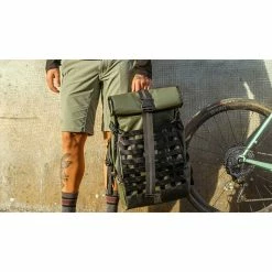 Chrome Industries Bags & EDC Barrage Freight