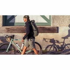 Chrome Industries Bags & EDC Barrage Freight