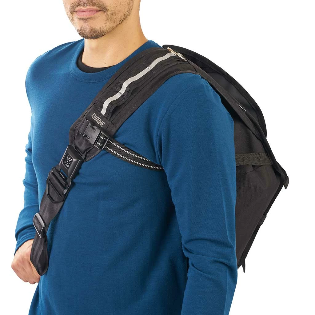 Chrome Industries Mini Metro Messenger Bag Bags & EDC