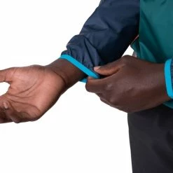 Cotopaxi Teca Half-Zip Windbreaker