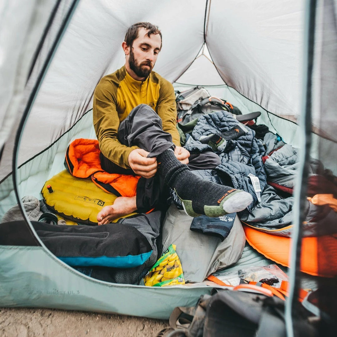 Darn Tough Clothing Hiker Boot Midweight | Full Cushion | Women's