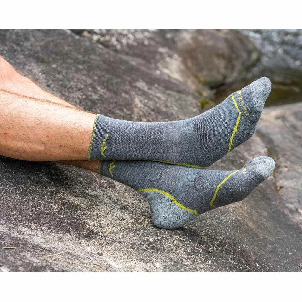 Darn Tough Light Hiker Micro Crew Lightweight | Cushion | Men's Clothing