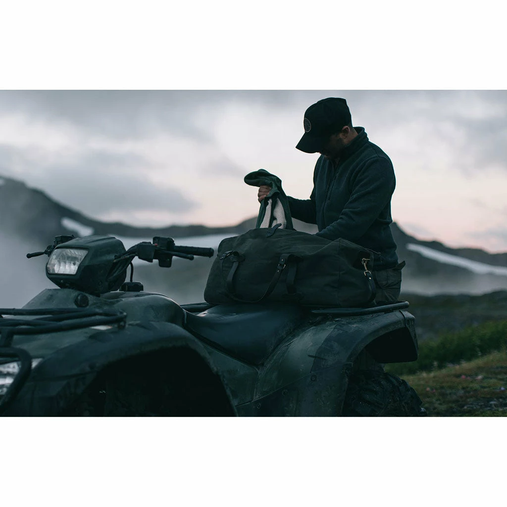 Filson Rugged Twill Duffle | Large Bags & EDC