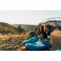 Kelty Cosmic 20° 550F Down Sleeping Bag | Women's Camping Kit