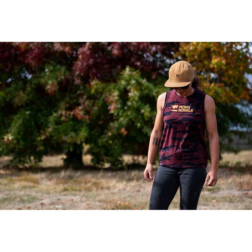 Mons Royale Ridgeline 5 Panel Cap Bags & EDC