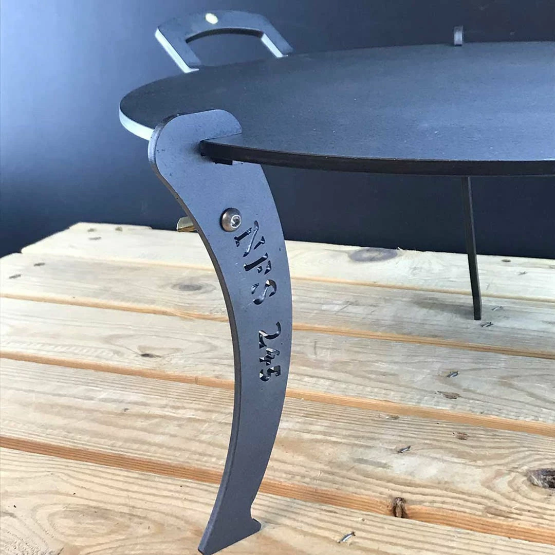 Netherton Foundry Home, Garden & Cooking Black Iron 15" Chapa Griddle Plate