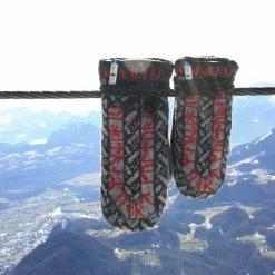 Öjbro Vantfabrik Futhark Thorbjörg Suede Palm Mittens Accessories & Footwear