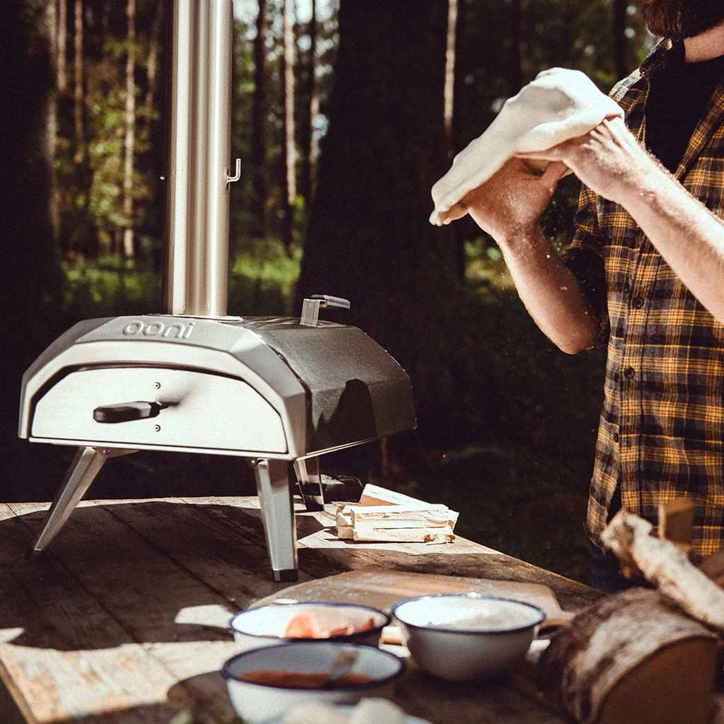 Ooni Karu Outdoor Pizza Oven