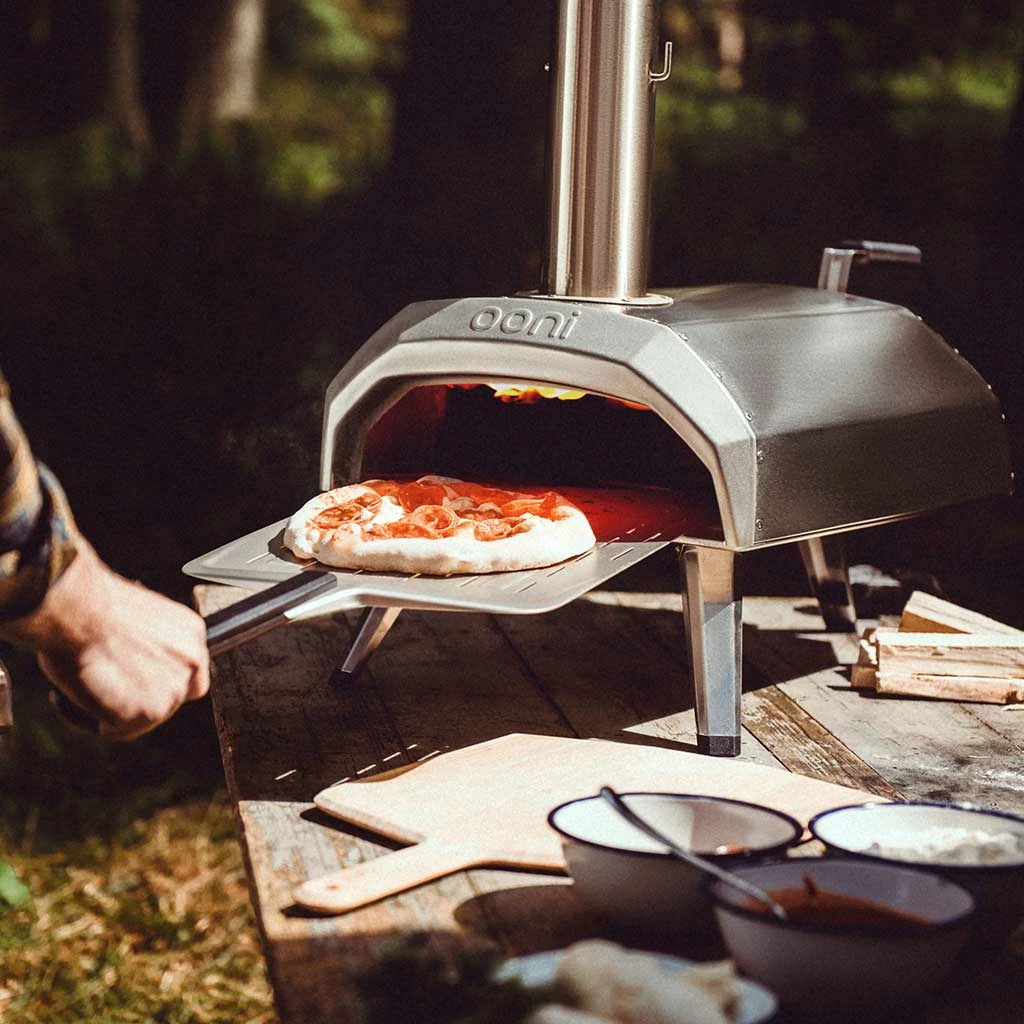 Ooni Karu Outdoor Pizza Oven