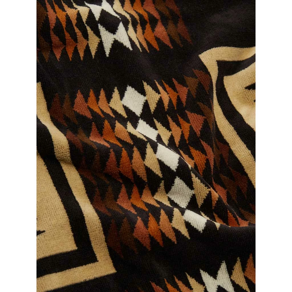 Pendleton Home, Garden & Cooking Oversized Jacquard Spa Towel | Harding