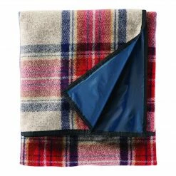 Pendleton Roll-Up Blanket | Nylon Backed Home, Garden & Cooking