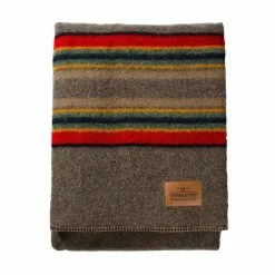 Pendleton Yakima Camp Blanket W/ Carrier Home, Garden & Cooking