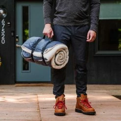 Rumpl Sherpa Puffy Blanket | Mt. Hood New