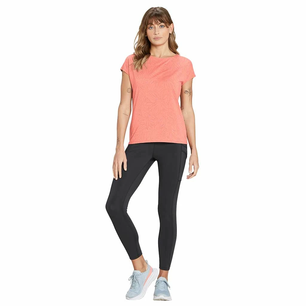 Sherpa Adventure Gear Neha Tee | Women's Clothing