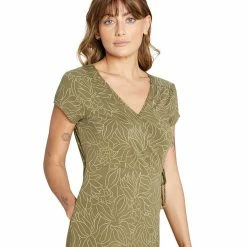 Sherpa Adventure Gear Padma Wrap Dress