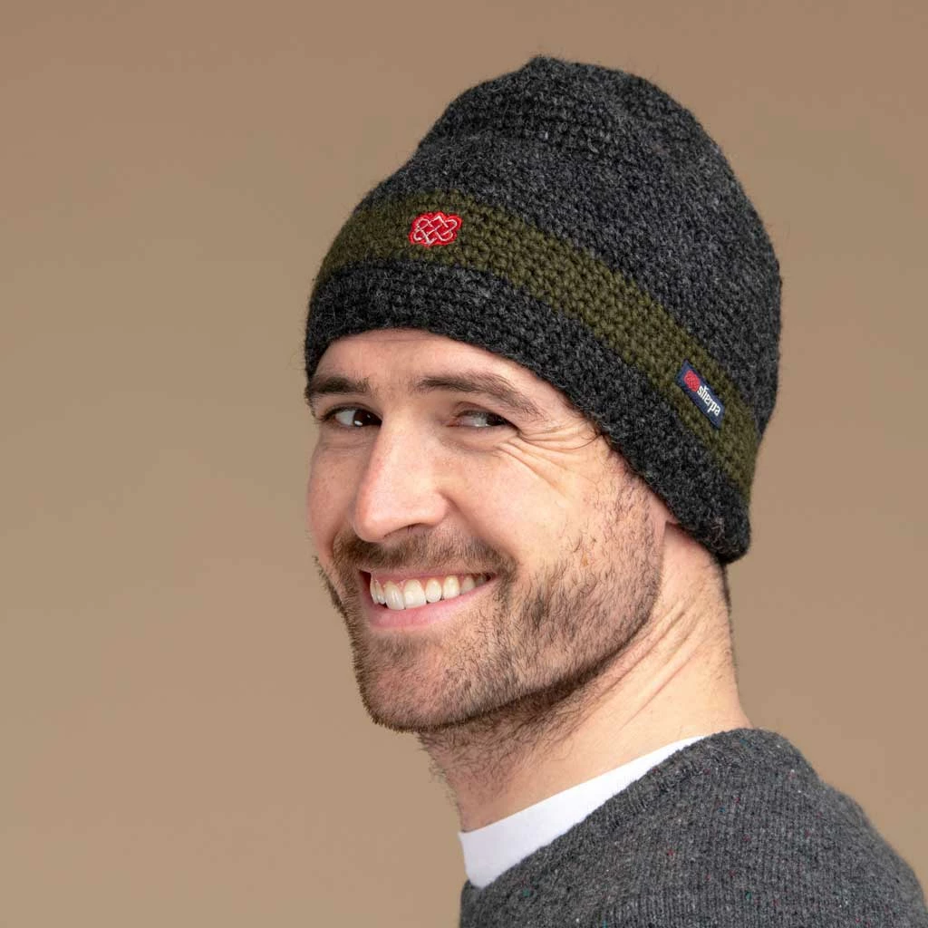 Sherpa Adventure Gear Bags & EDC Renzing Hat