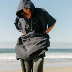 Slowtide All-Day Microfiber Poncho