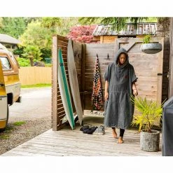 Slowtide The Digs Changing Poncho