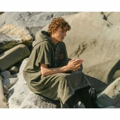 Slowtide The Digs Changing Poncho