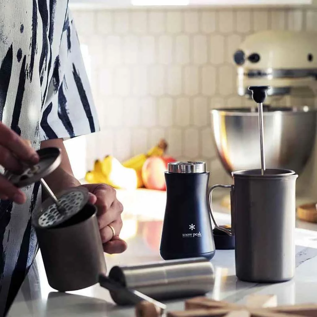 Snow Peak Camping Kit Tsuzumi Stainless Vacuum Bottle