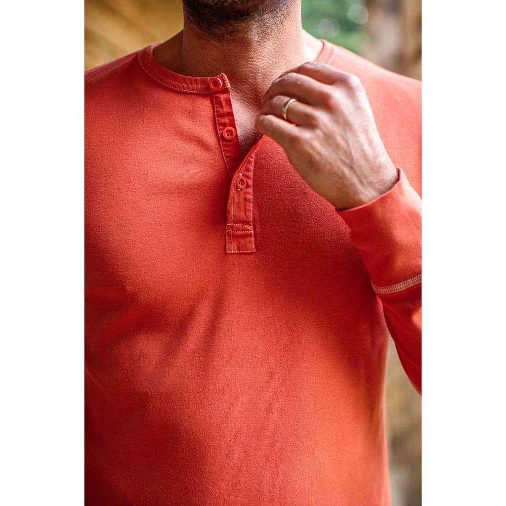 &SONS New Elder Henley Shirt Clothing