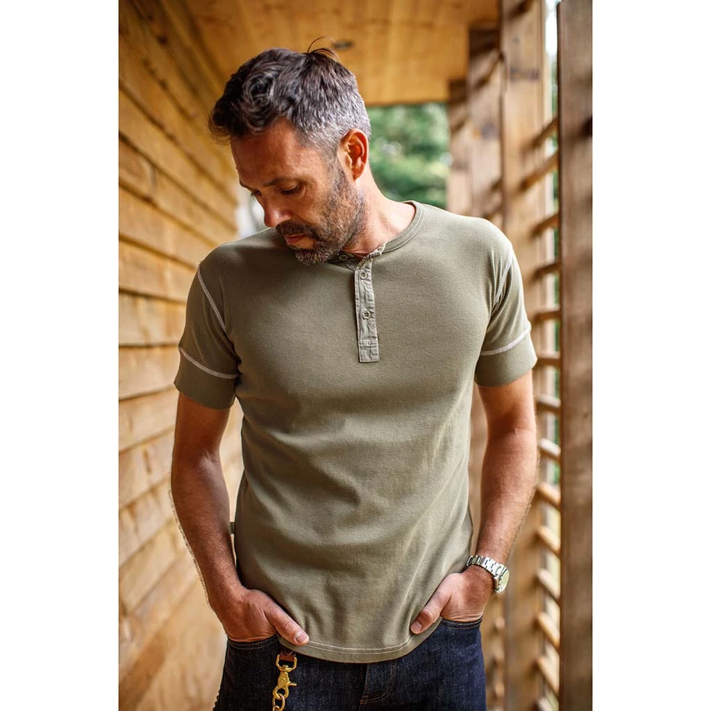 &SONS New Elder Henley Short Sleeve Shirt