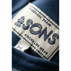 &SONS New Wilder Henley