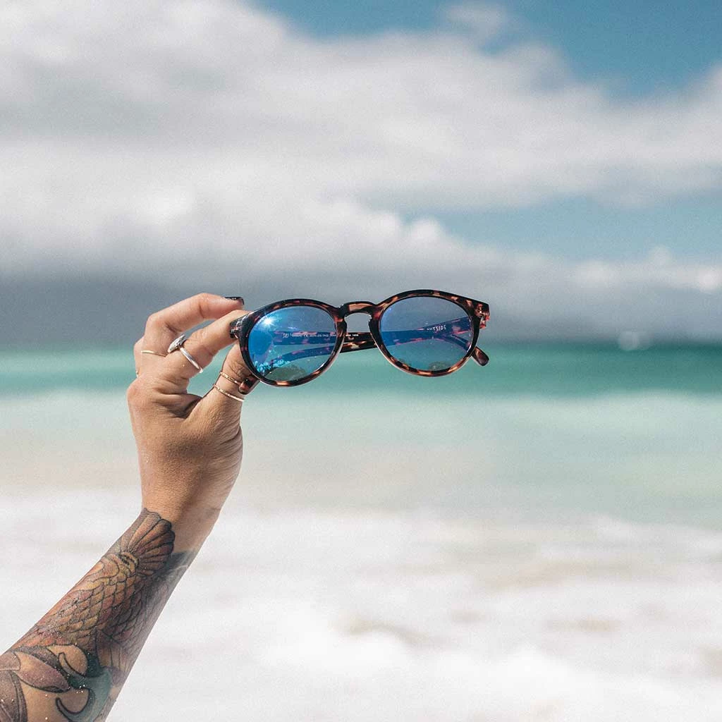 Sunski Dipsea Bags & EDC