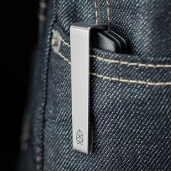 The James Brand The Carter