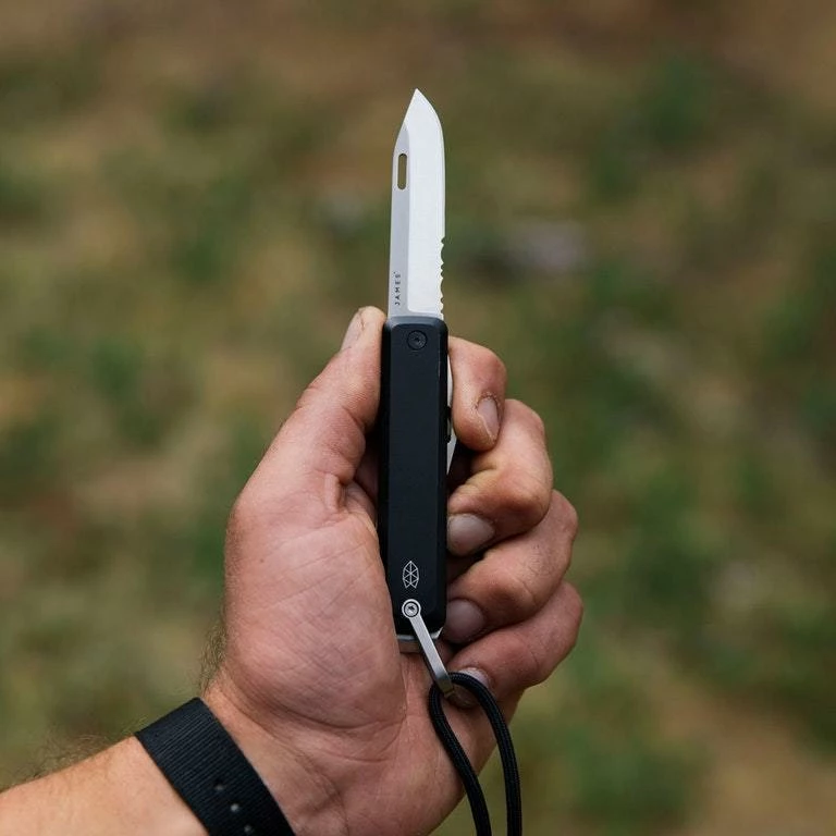 The James Brand The Ellis