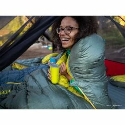 Therm-a-Rest Questar 20 Sleeping Bag Camping Kit
