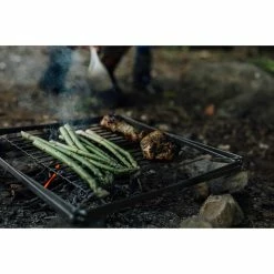 Wolf And Grizzly Camping Kit Grill With Fire Set